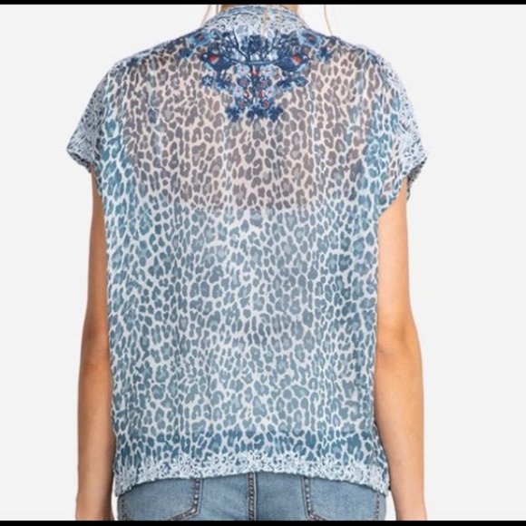 Johnny Was Bluewell Animal Printed Silk Chiffon - Picture 3 of 7
